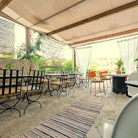 Aparthotel Pervola Petit