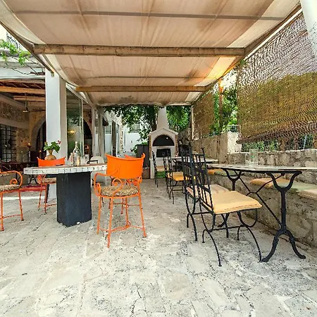 Pervola Petit 3* Krousonas (Crete)