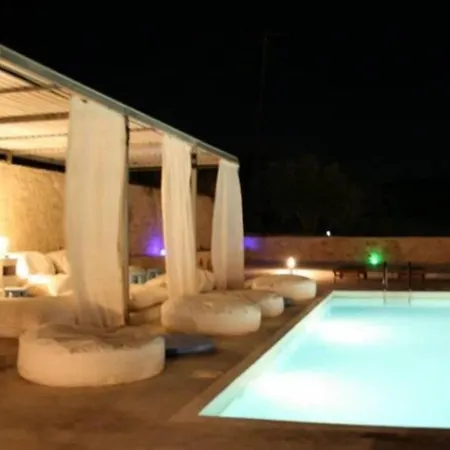 Pervola Petit Aparthotel