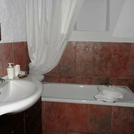 Pervola Petit 3* Krousonas (Crete)
