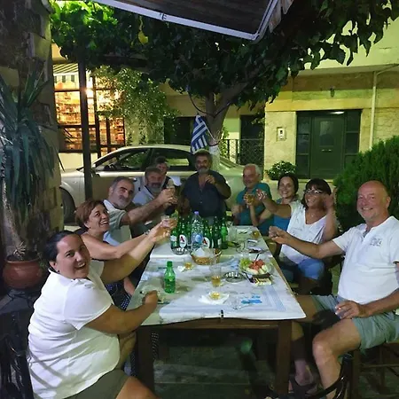 Pervola Petit Aparthotel